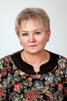 Кладовщик Лала Елена Васильевна