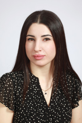 Специалист по закупкам Керимова Марина Сейфедуллаевна